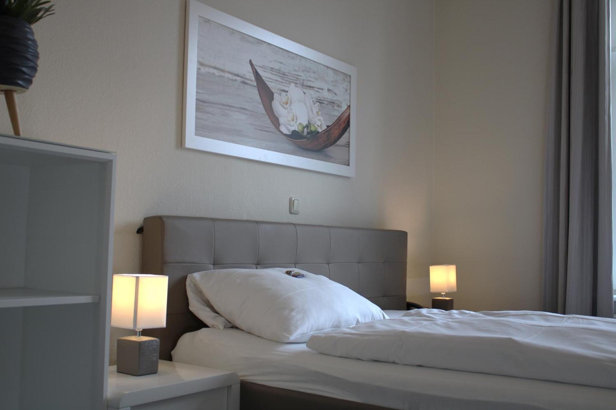 Hotel Adler & Eventlocation Gmbh Itzehoe Eksteriør bilde